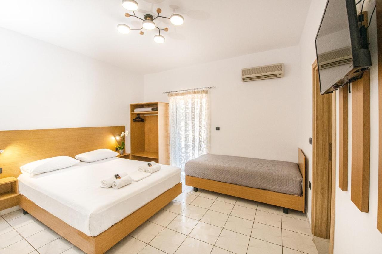 Smaroula Hotel Елафониси Екстериор снимка